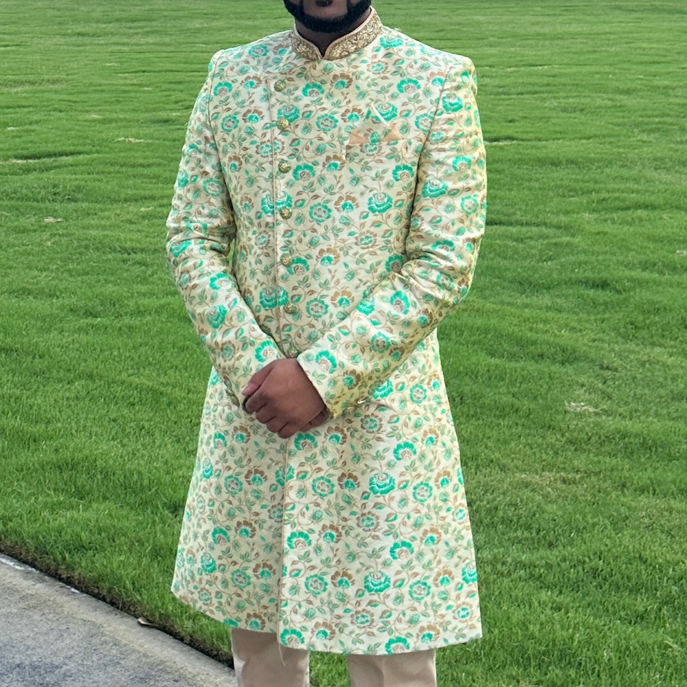 Men’s wedding party sherwani